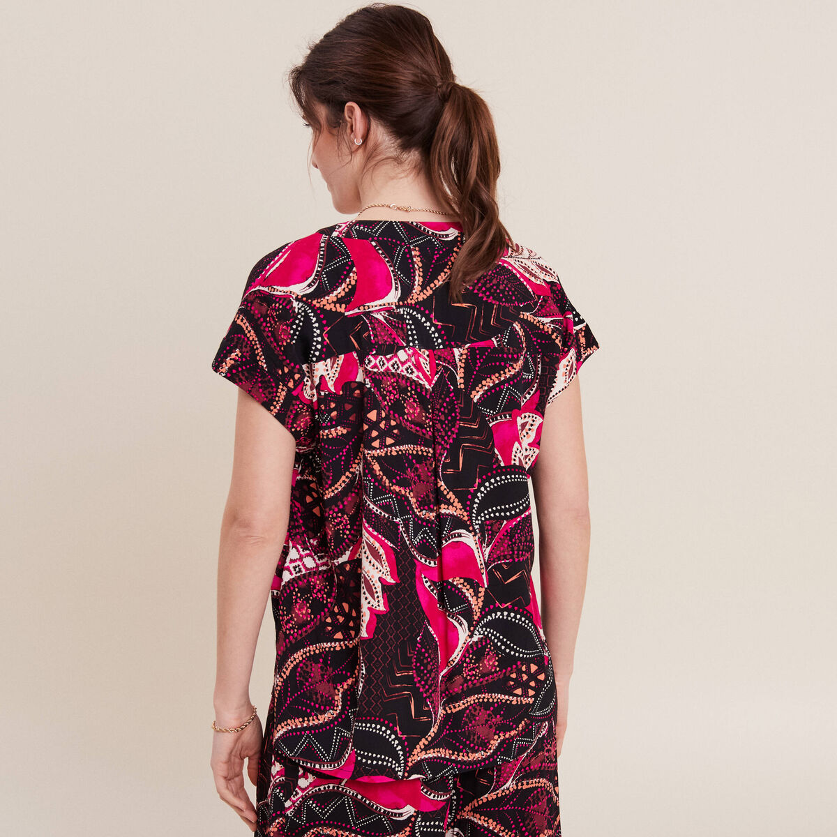 Blouse manches courtes noir femme