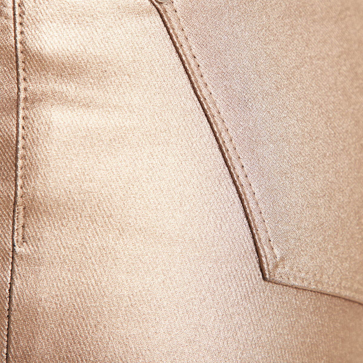 Pantalon ajust&eacute; enduit &agrave; pont taupe femme