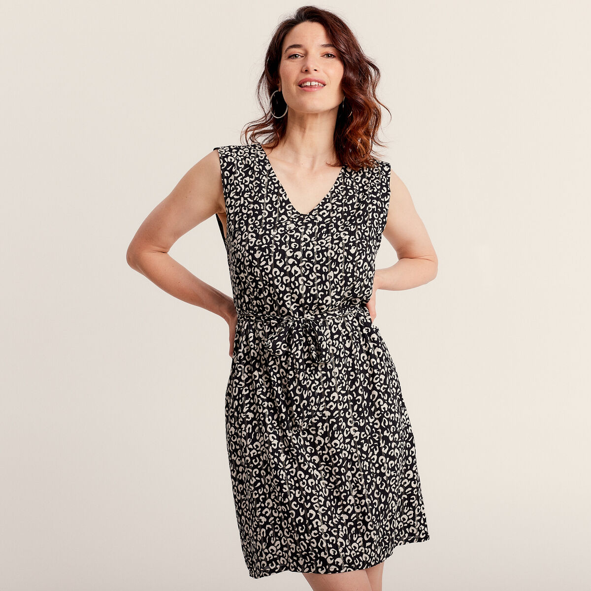 Robe droite ceinturée noir femme