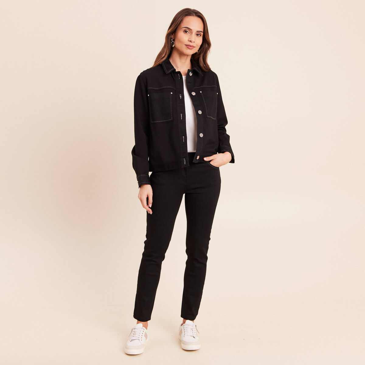 Jean coupe ajust&eacute;e effet bi-mati&egrave;re noir femme