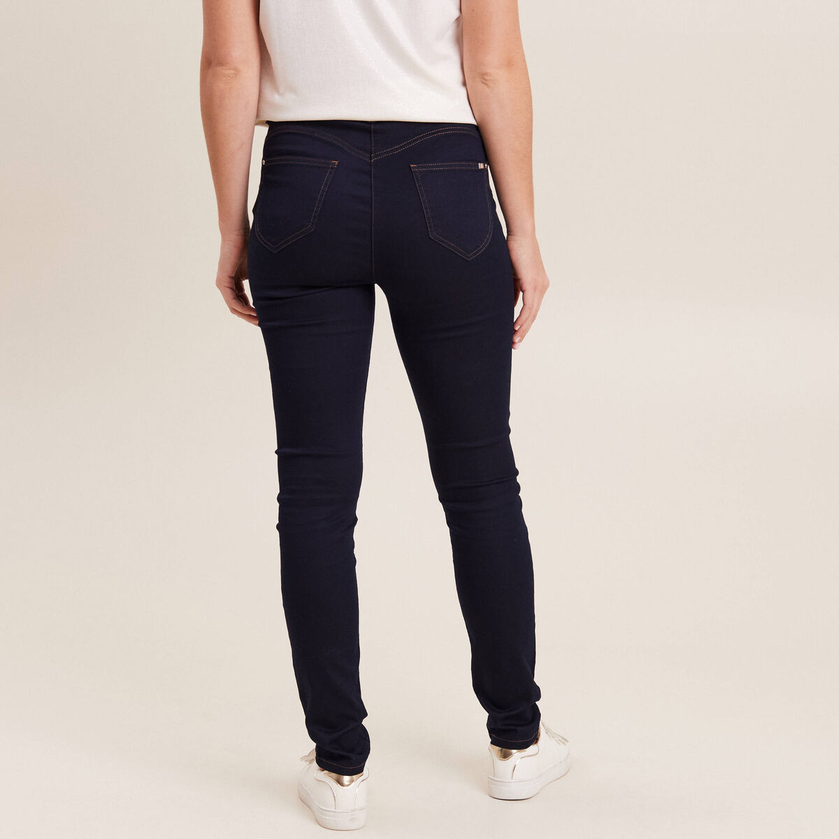 Jeans léger taille haute long denim brut femme