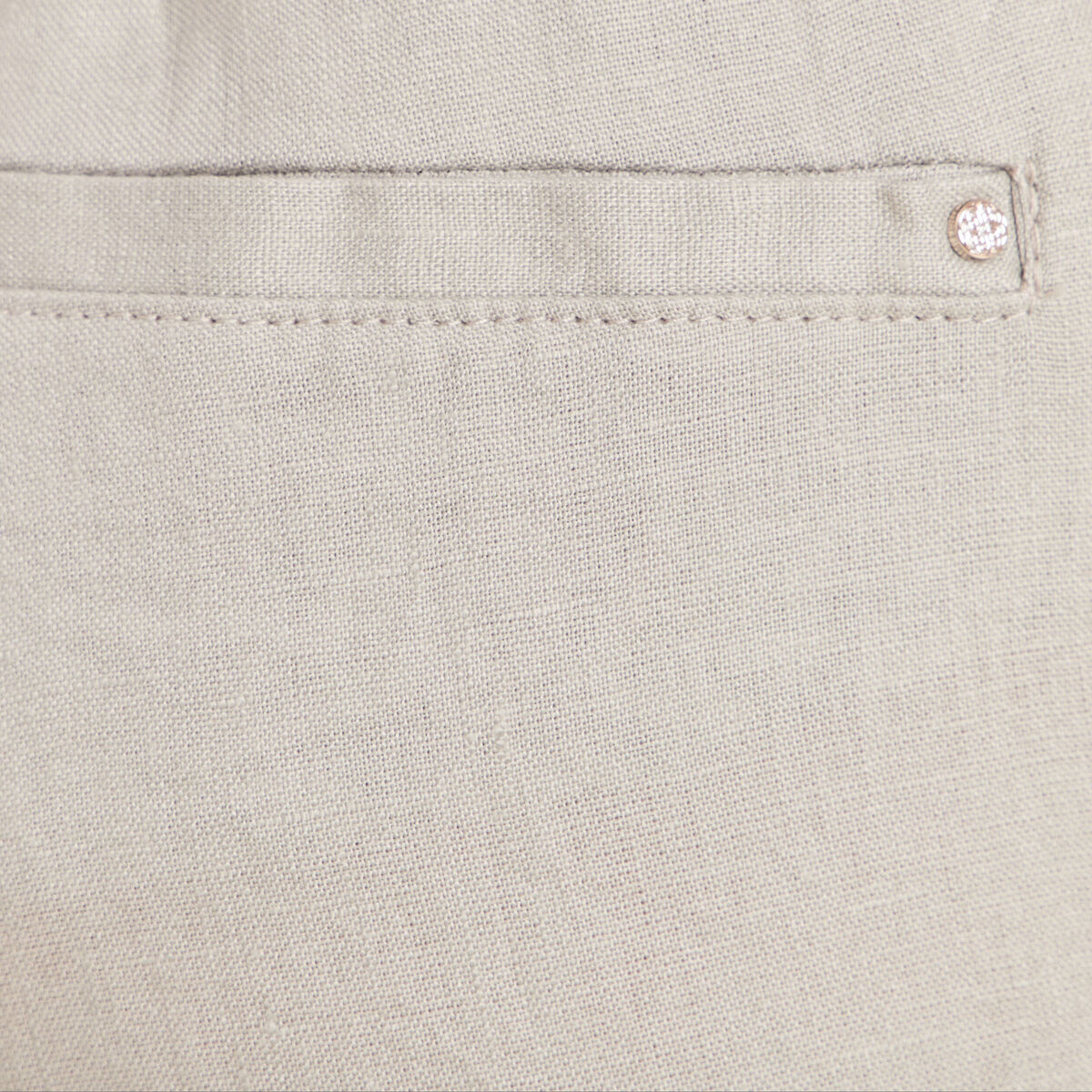 Pantalon coupe chino en lin ceintur&eacute; vert clair femme