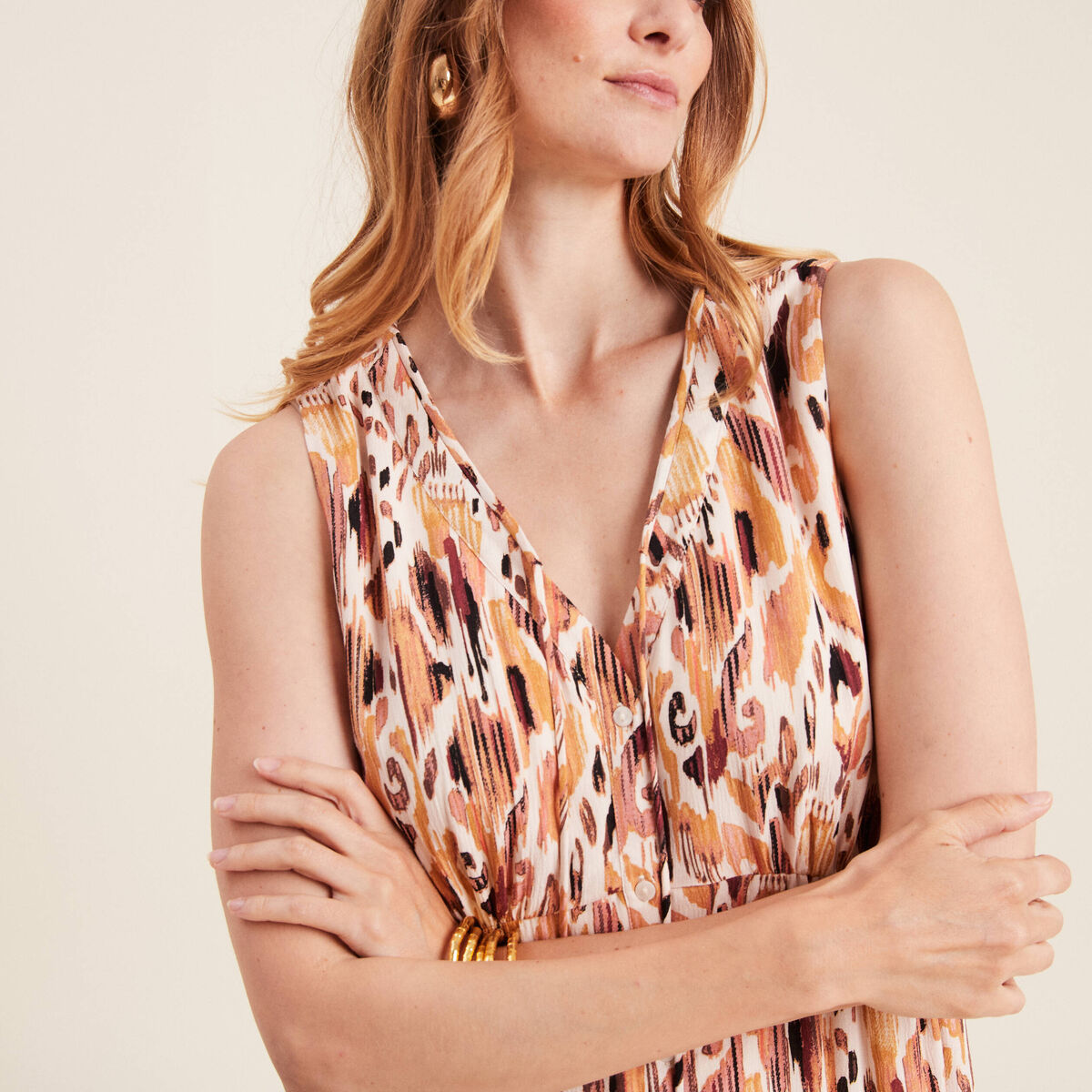 Robe &eacute;vas&eacute;e sans manches blanc femme