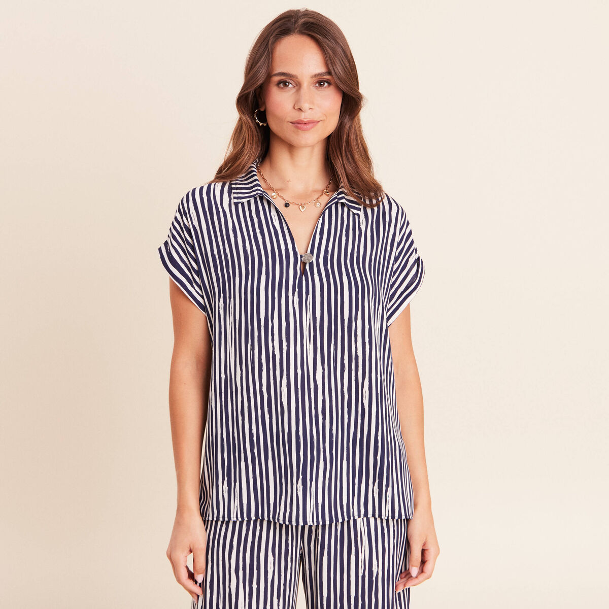 Blouse fluide manches courtes blanc femme