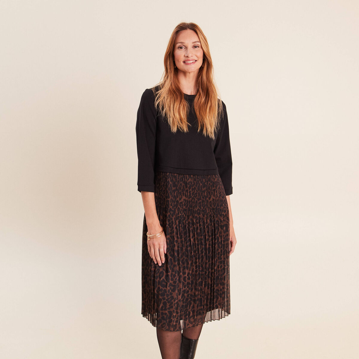 Robe bi-mati&egrave;re &eacute;vas&eacute;e col rond marron femme