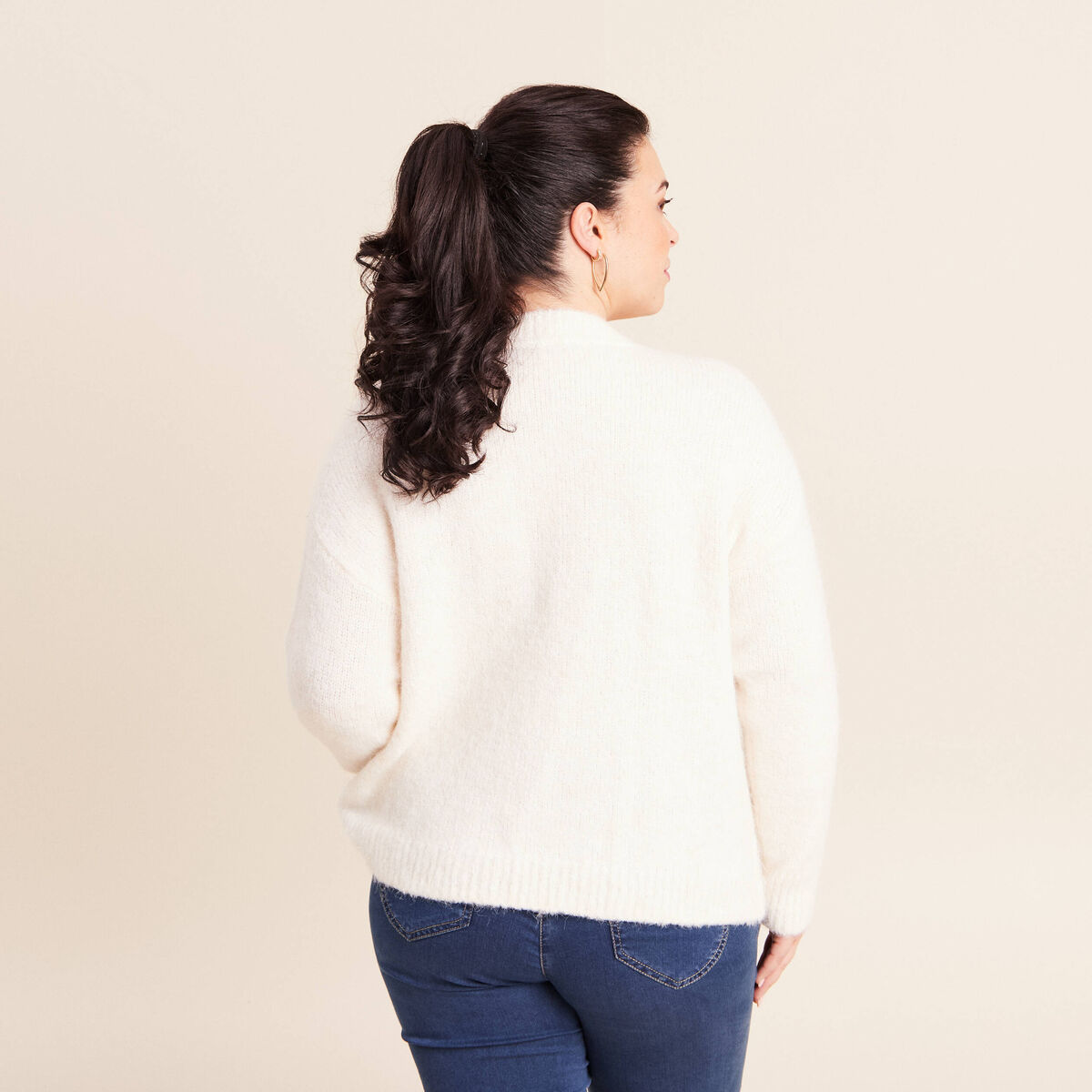 Pull col rond manches longues &agrave; sequins ecru femme