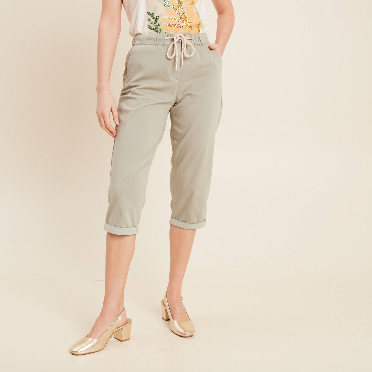 Pantacourt coupe mom large vert clair femme