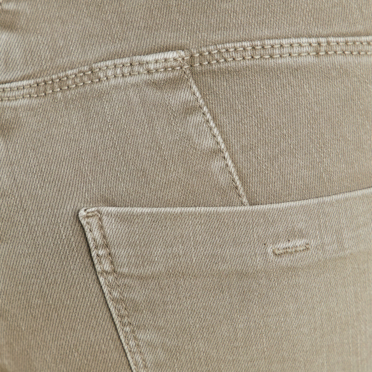 Jean magique L'Unique coupe bootcut vert kaki femme