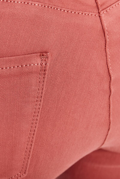 Jean magique ajusté taille standard rose femme