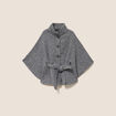 Poncho ceintur&eacute; gris clair femme