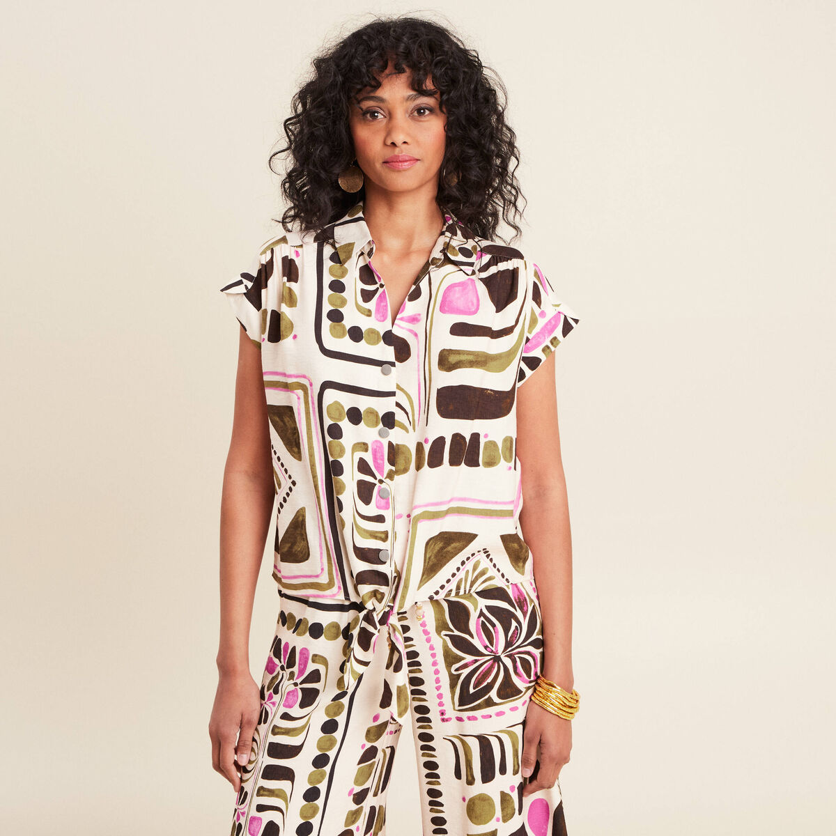 Chemise manches courtes nouée vert femme