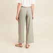 Pantalon droit 7/8ème en lin vert clair femme