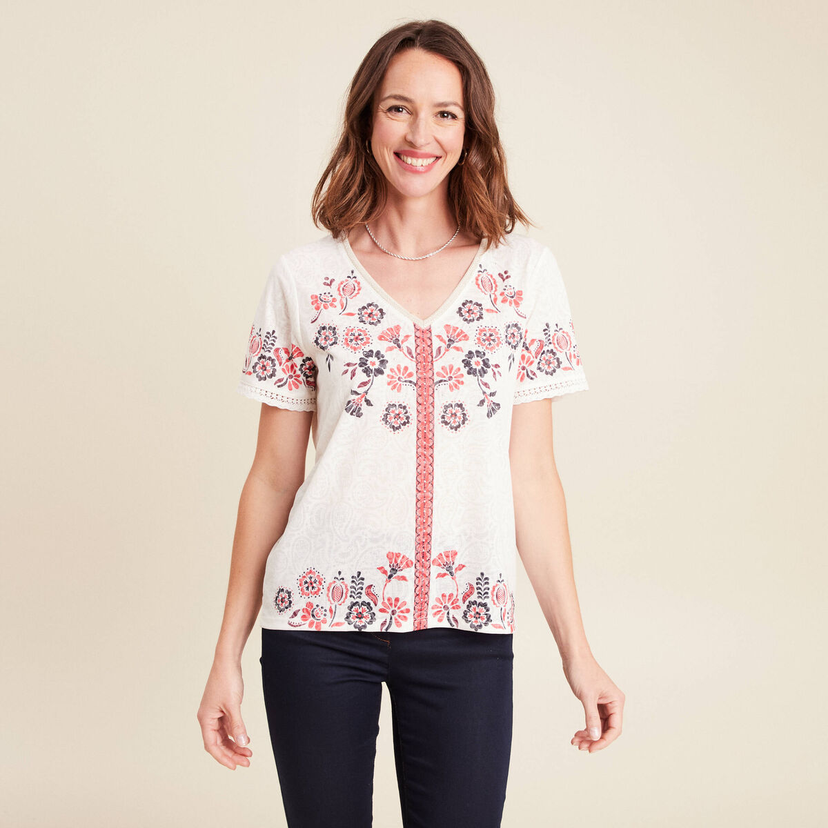 t-shirt droit court manches courtes ecru femme
