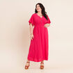 Robe longue &eacute;vas&eacute;e col v manches coudes rose fushia femme