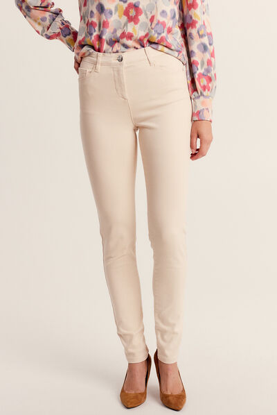 Jean magique ajusté taille standard ivoire femme