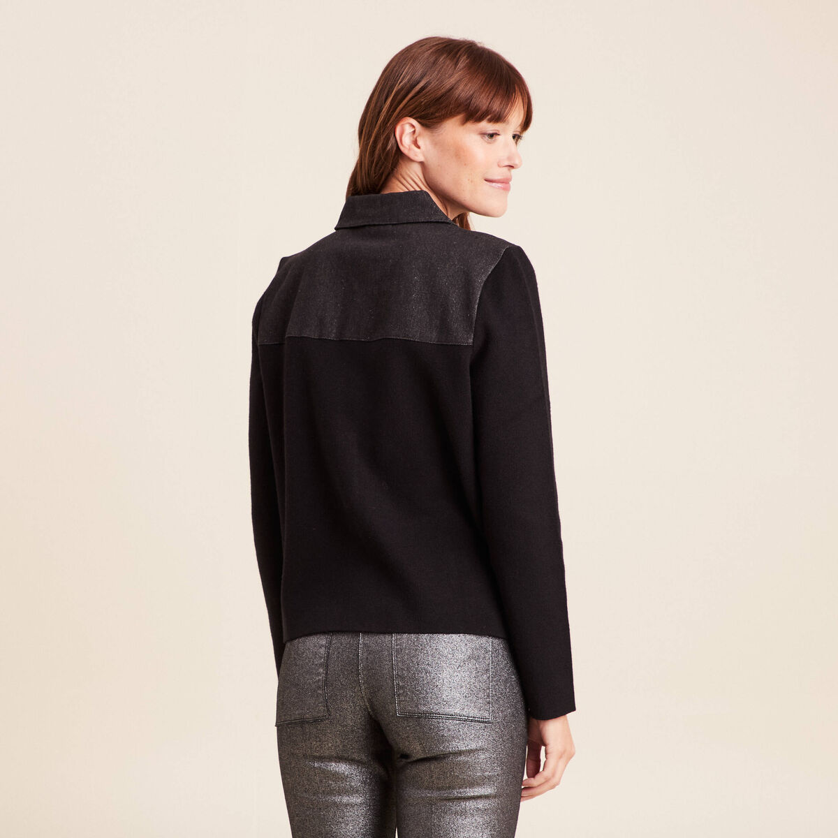 Gilet col rond manches longues strass noir femme