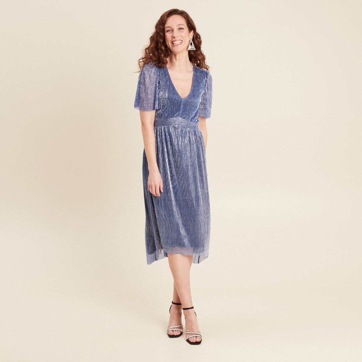 Robe longue &eacute;vas&eacute;e bleu ciel femme