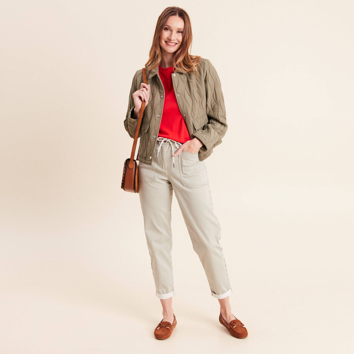 Pantalon coupe mom 7/8&egrave;me vert femme