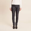 Pantalon coupe ajust&eacute;e enduit gris acier femme