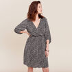 Robe évasée plissée noir femme