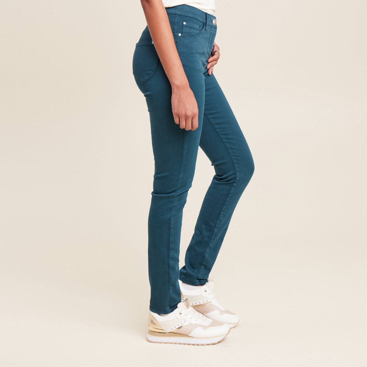 Jean magique ajusté taille standard bleu canard femme