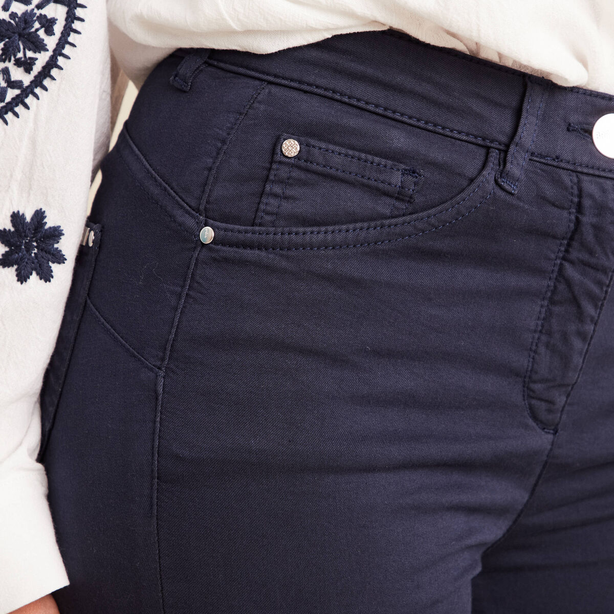 Pantalon magique Le L&eacute;ger coupe ajust&eacute;e bleu marine femme