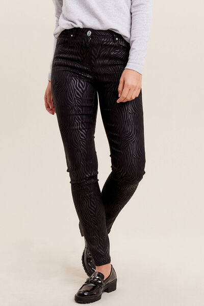 Pantalon ajusté enduit 7/8ème denim noir femme