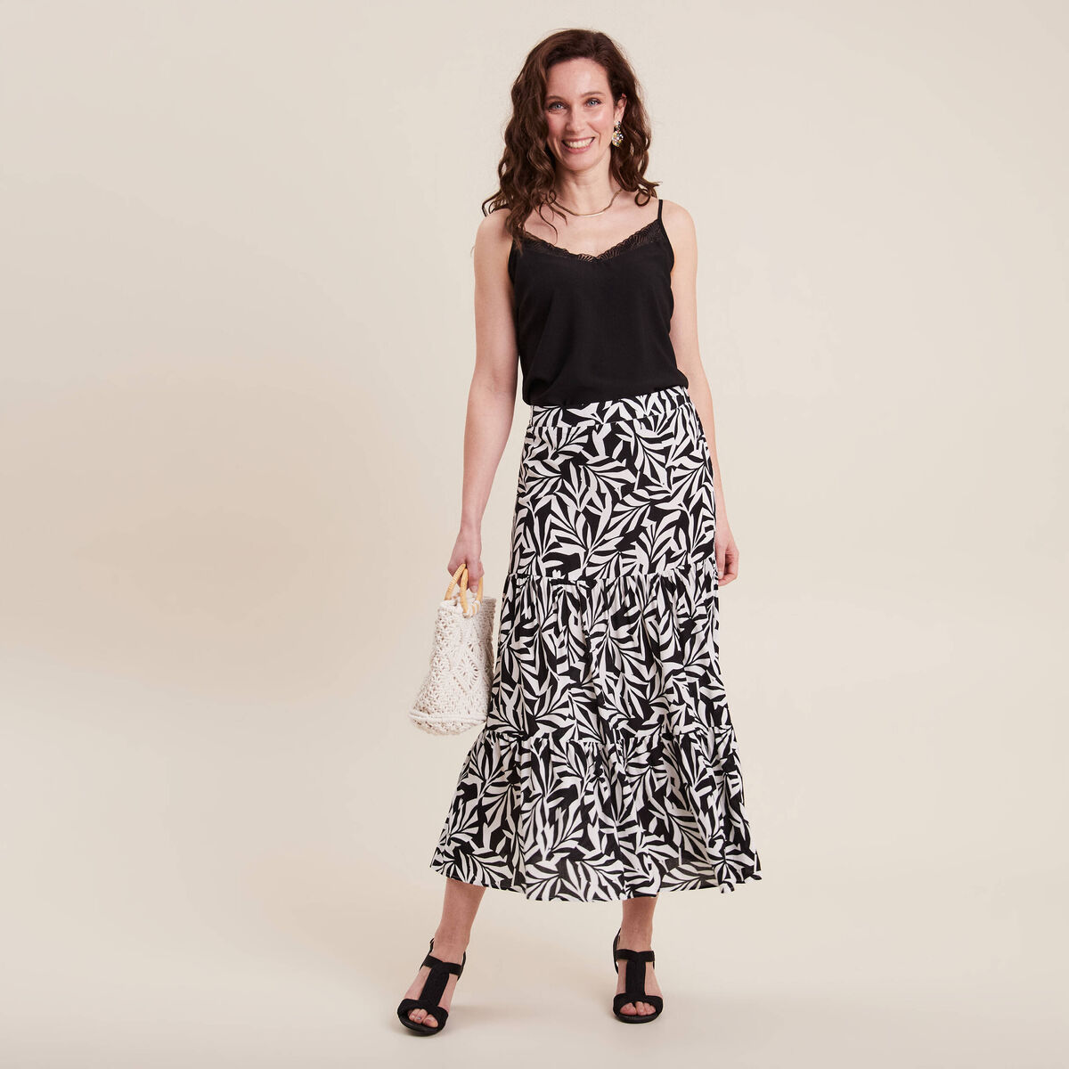 Jupe longue &eacute;vas&eacute;e noir femme