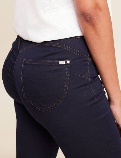 Jean magique Le L&eacute;ger coupe ajust&eacute;e long denim brut femme