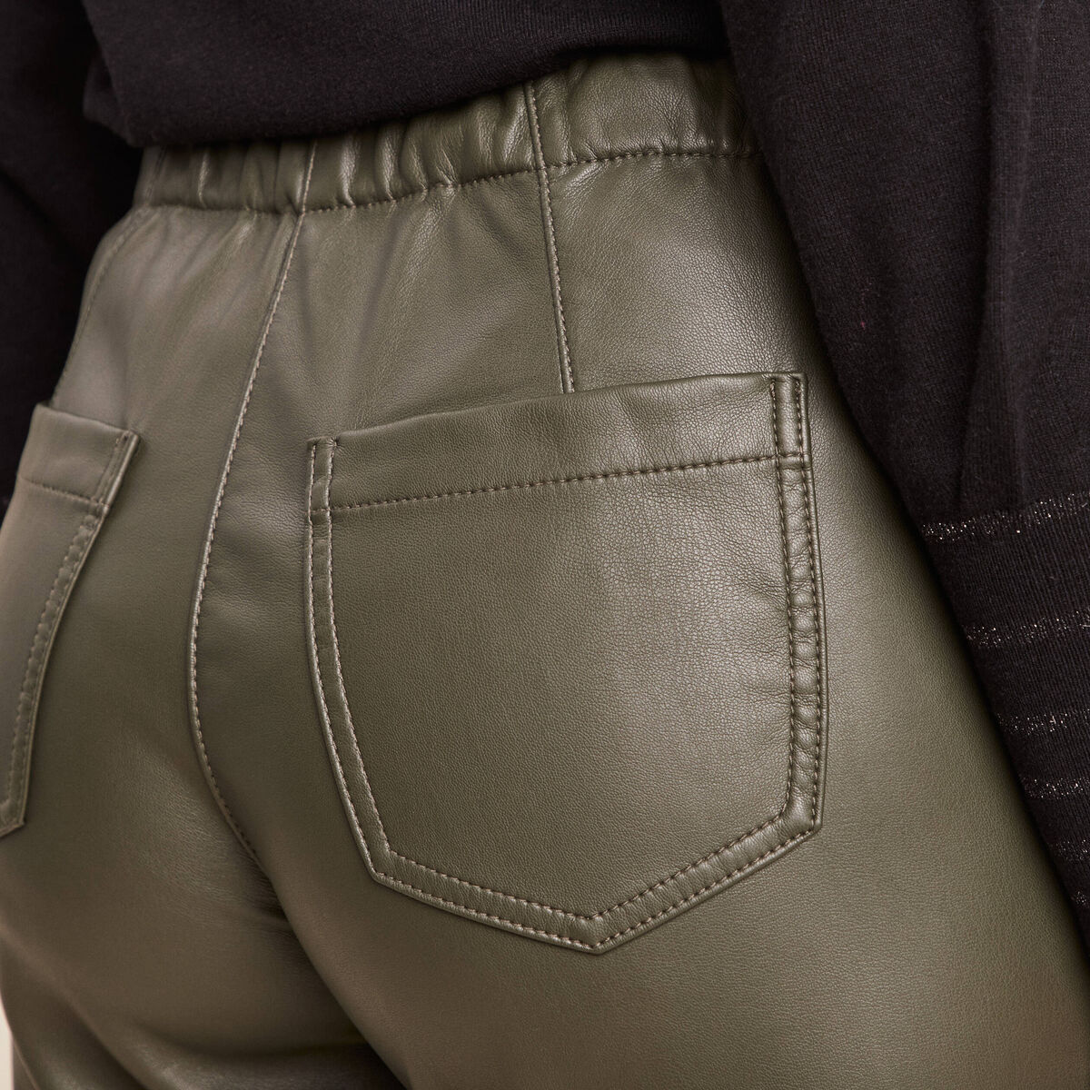 Pantalon paperbag simili cuir vert kaki femme