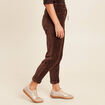 Pantalon coupe mom en velours marron femme