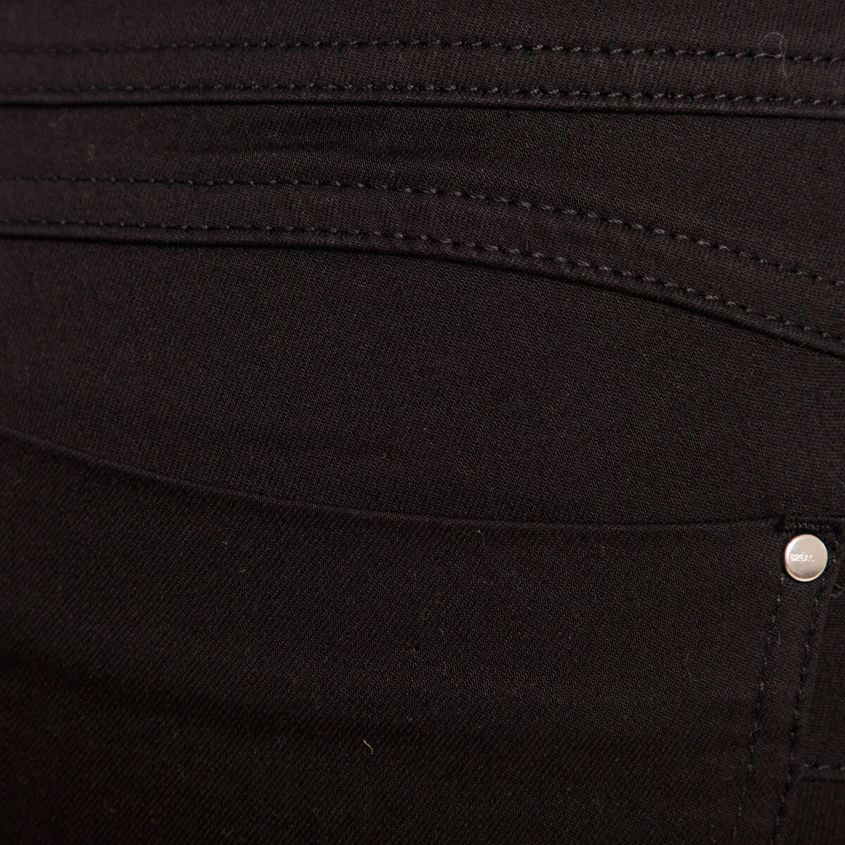 Pantalon magique Le gainant denim noir femme
