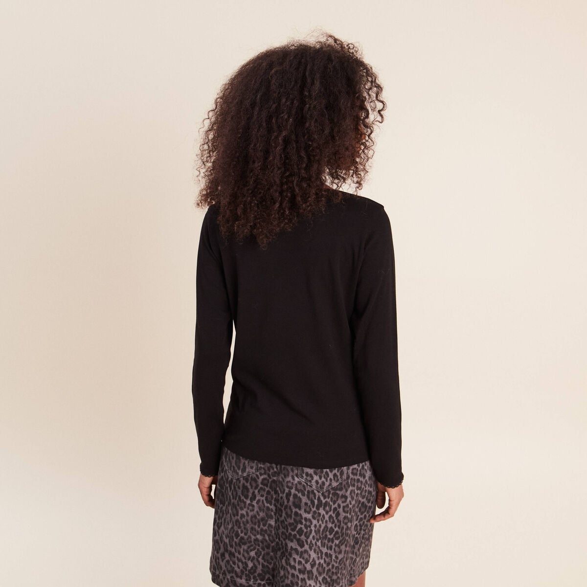 T-shirt manches longues noir femme
