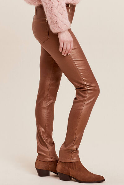 Pantalon ajusté enduit à pont camel femme