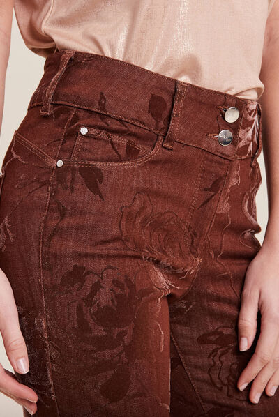 Jean ajusté taille standard orange foncé femme