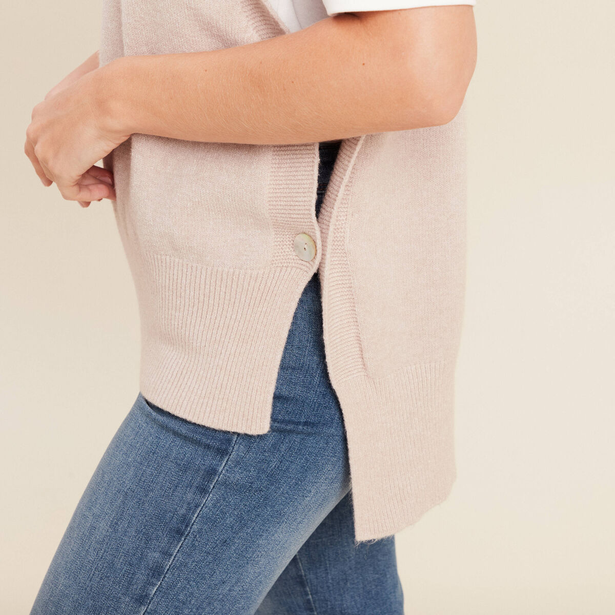Pull sans manches creme femme