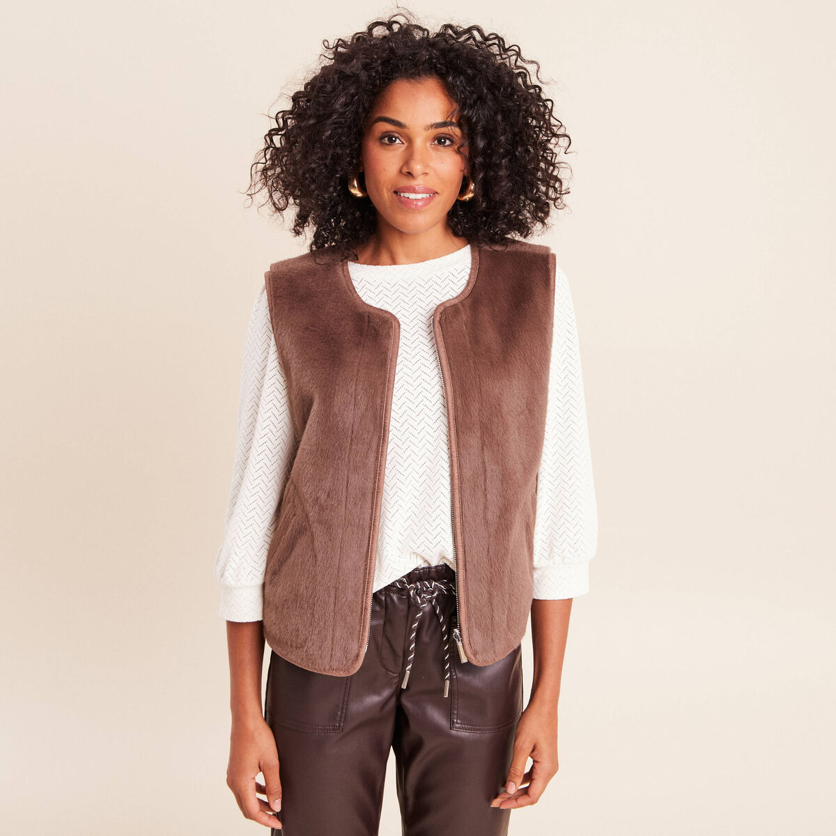 Veste sans manches sans col marron fonc&eacute; marron femme