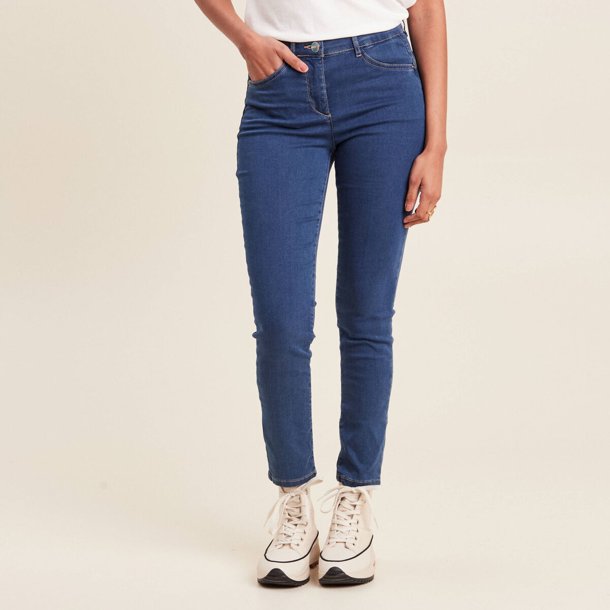 Jeans léger taille standard 7/8ème denim double stone femme