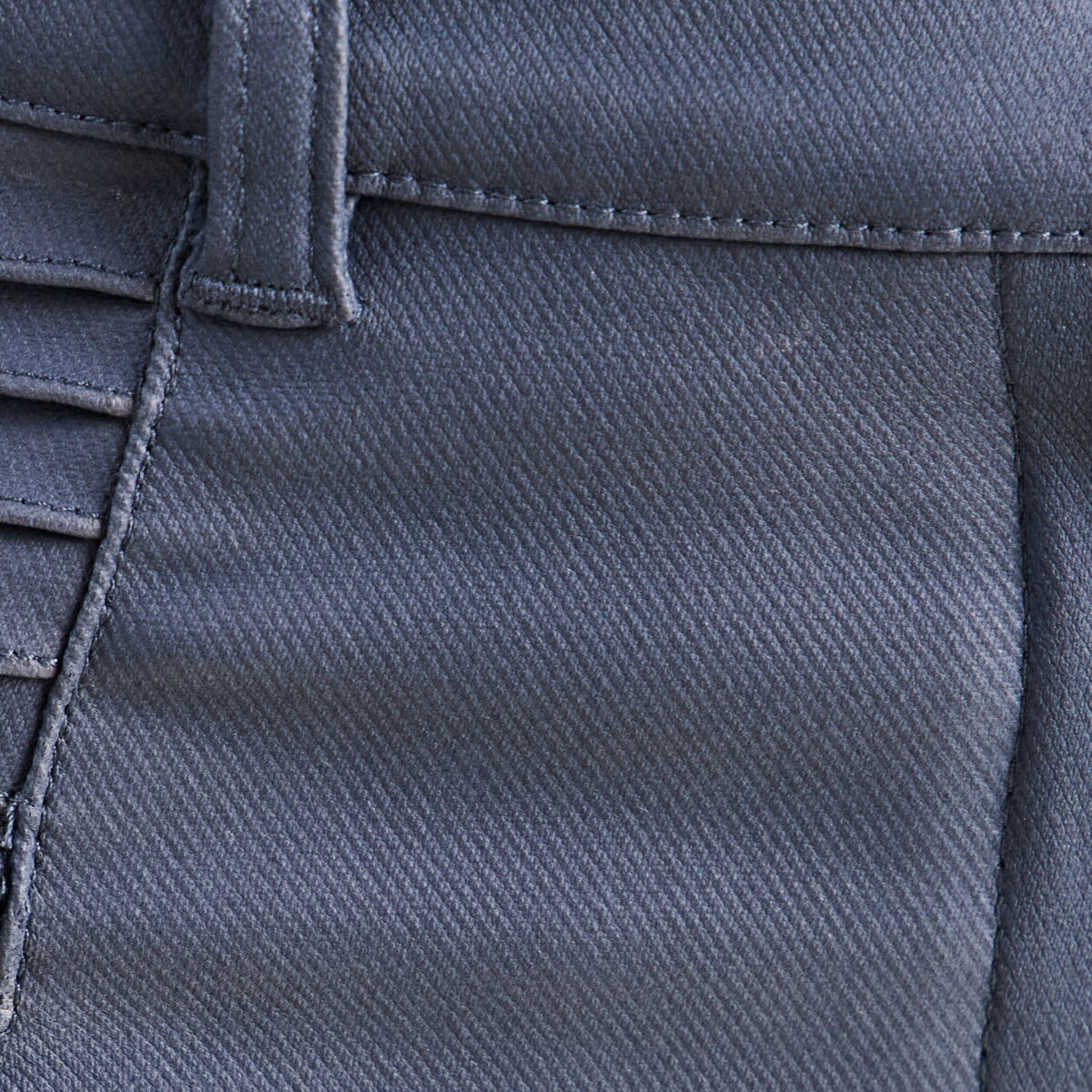 Pantalon enduit ajust&eacute; taille bascul&eacute;e bleu fonc&eacute; femme