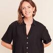 Chemise col chemise manches courtes noir femme