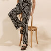 Pantalon fluide coupe large noir femme