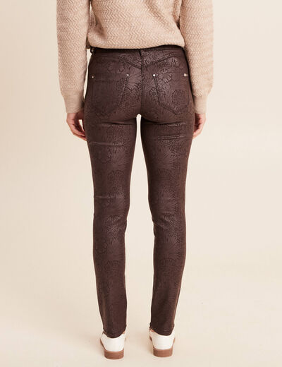 Pantalon coupe ajust&eacute;e enduit marron femme