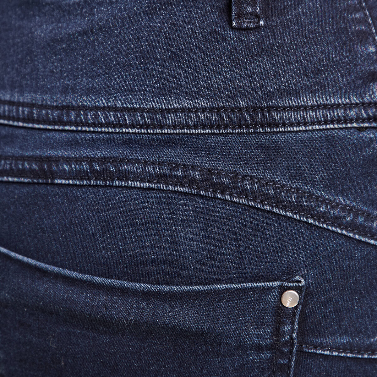 Jean magique Le Gainant coupe ajust&eacute;e denim brut femme