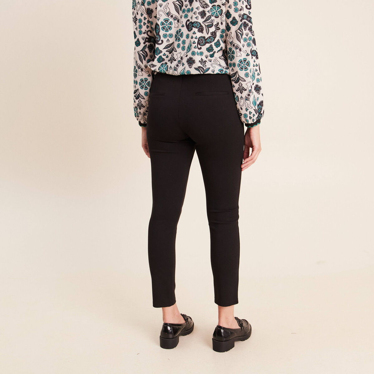 Legging 7/8&egrave;me taille bascul&eacute;e en maille noir femme