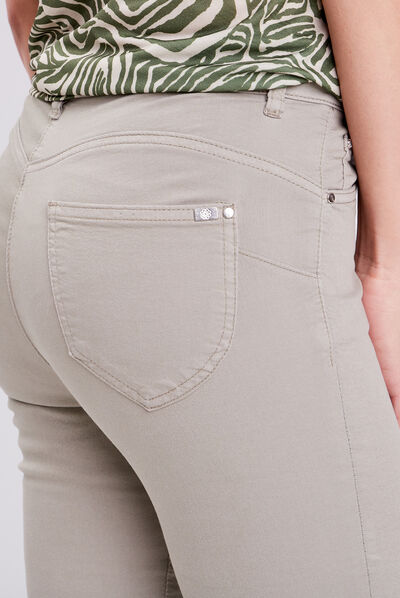 Pantacourt droit taille standard vert clair femme