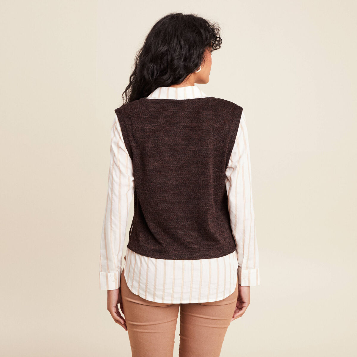 Pull effet 2-en-1 chemise marron fonc&eacute; femme