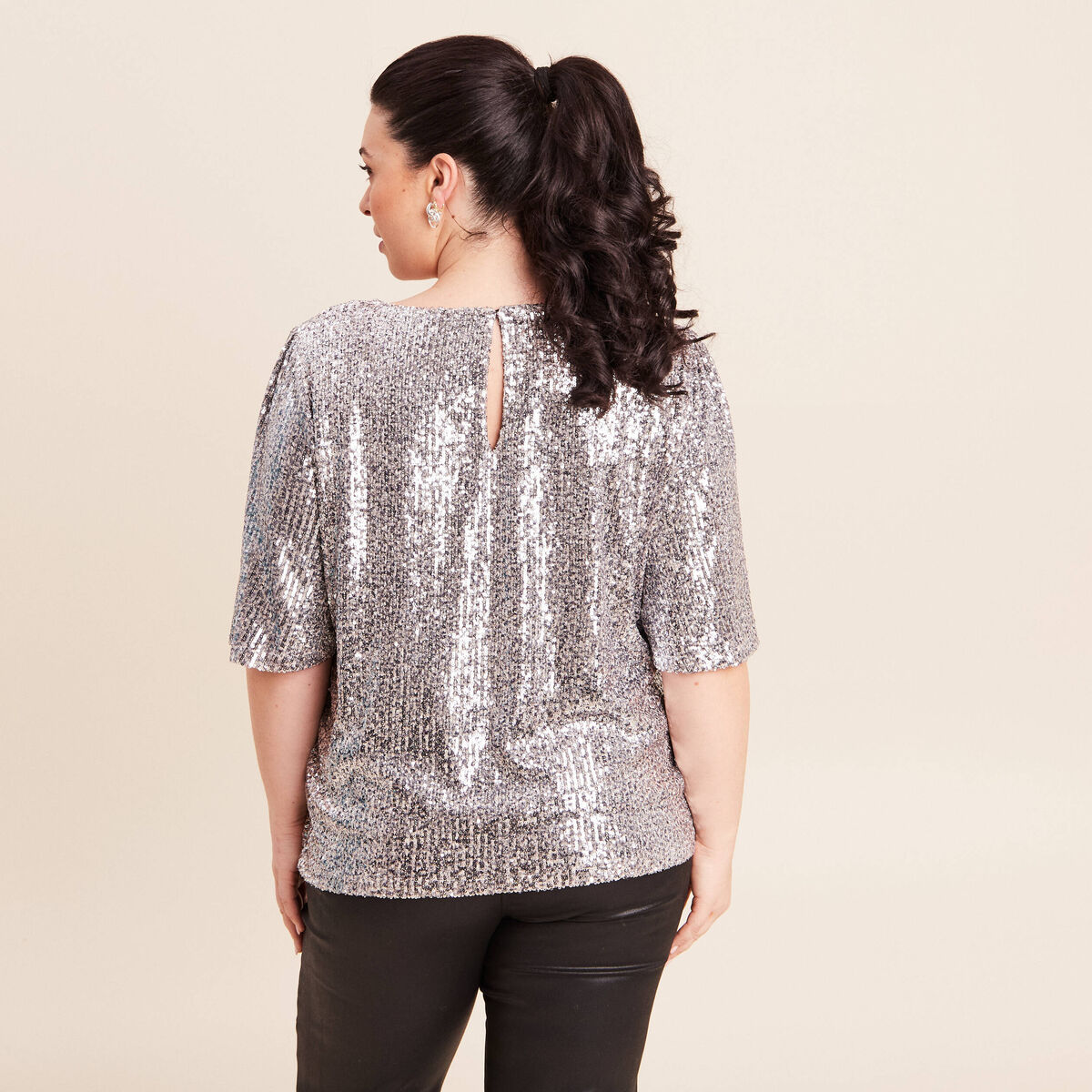 T-shirt &agrave; sequins manches coudes gris argent femme