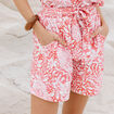 Short droit ceintur&eacute; orange corail femme