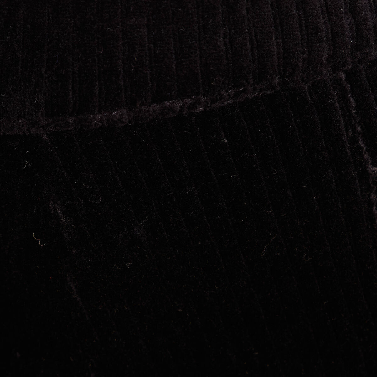 Pantalon loose en velours noir femme