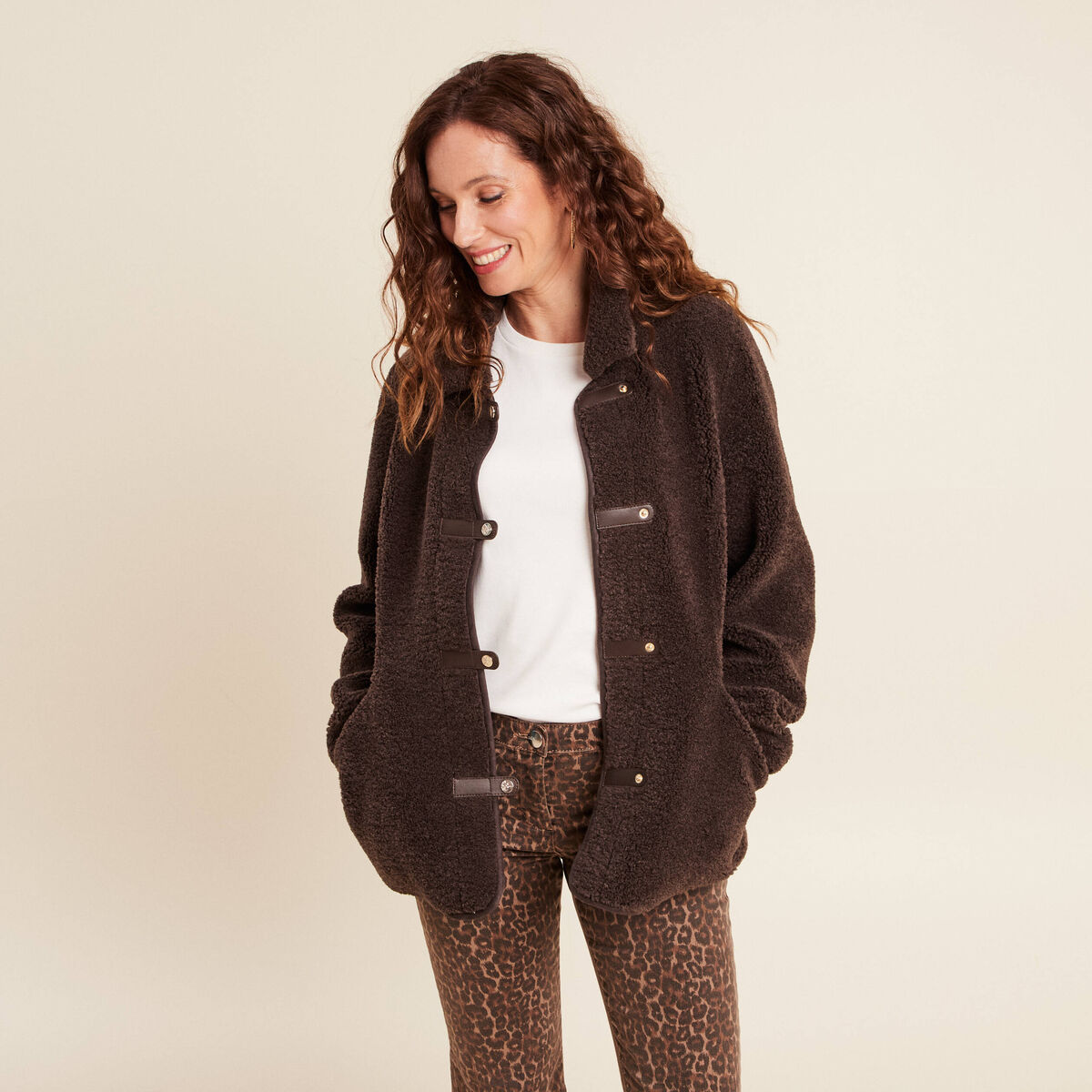 Manteau droit effet mouton marron fonc&eacute; femme